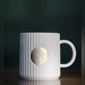Starbucks White Pleaded Mug NWT